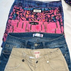 5 Pair Shorts Cherokee, Lei, Mossimo, No Boundsries Size 7 Great Shape!